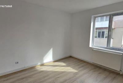 Apartament cu 2 camere semidecomandat în Aleea Trandafirilor - 4
