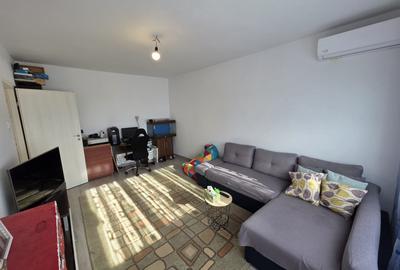 Apartament cu 3 camere decomandat, mobilat în Drumul Taberei - 3