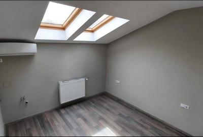 Casă cu 3 camere în Central - 3