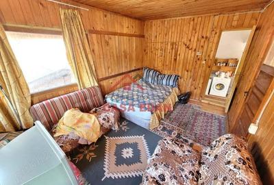 Casa in Comarnic -- 48.000e - 9