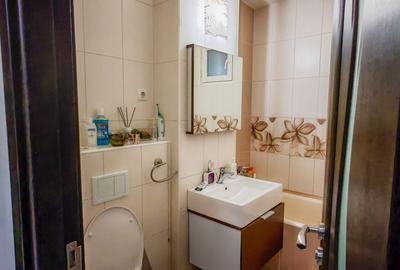 De vânzare – Apartament 3 camere decomandat, Micro 20 (Dunărea) - 10