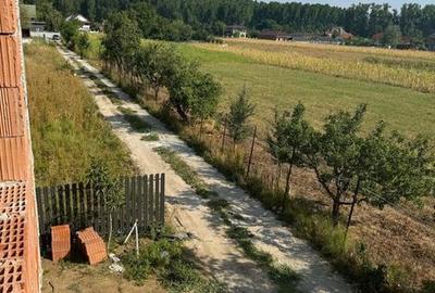 Teren de 421 mp, în Bujoreni - 1