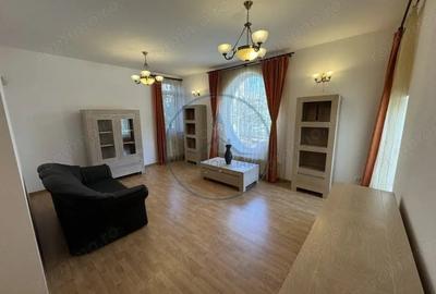 Casă cu Teren 1000 Mp în Calea Moldovei - 1