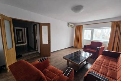 Apartament cu 2 camere decomandat în Victoriei - 2