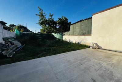 Casă cu 4 camere în Plopi - 12