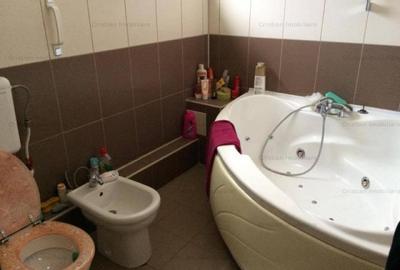 Casă cu 6 camere cu Canalizare în Apollo - 3