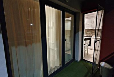 Coresi -Bloc Maurer M9, etajul 1, mobilat, parcare - 9