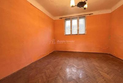 Casa singur in curte - intrare auto - 78 mp util - teren aferent 320 m mp - 2