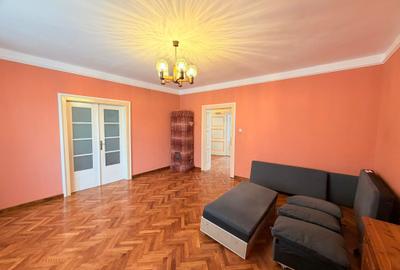 Apartament cu 3 camere decomandat în Central - 4