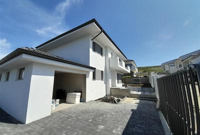 Casă individuală cu 4 camere cu Canalizare în Chinteni - 1