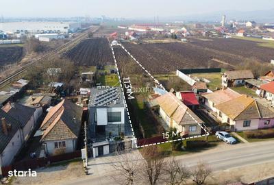 Casă cu 3 camere cu Teren 2003 Mp în Criș - 2
