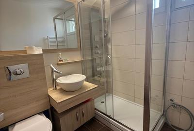 Apartament cu 3 camere, mobilat în Central - 7