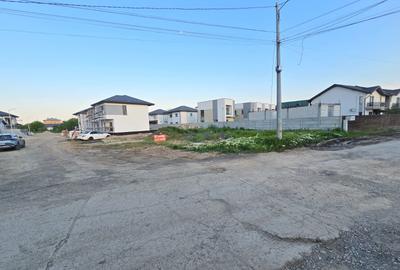 Teren Construcții intravilan de 348 mp, în Est - 1
