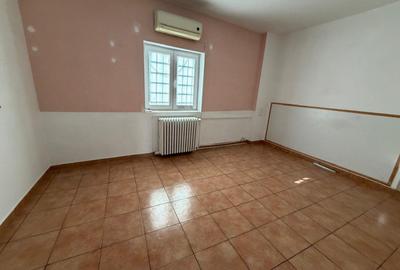 Casă cu 6 camere cu Teren 60 Mp în Vitan Mall - 1