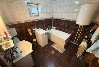 Casă cu 4 camere în Movila Miresii - 1