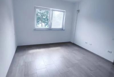 Casă cu 5 camere cu Teren 500 Mp în Rădăuți - 17