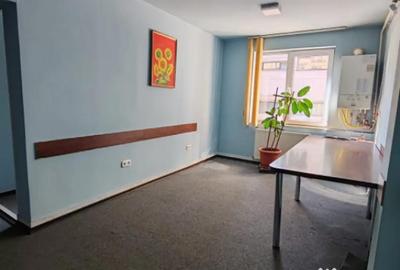 Spațiu comercial, de 118 mp, în Central - 1