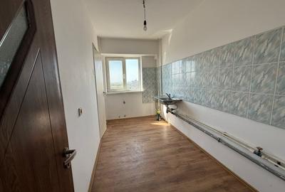 Apartament cu 2 camere decomandat, mobilat în Rovine - 6