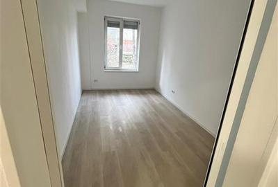 Apartament cu 3 camere semidecomandat în Centrul Civic - 3