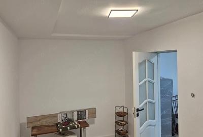 Apartament cu 2 camere decomandat în Rahova - 6