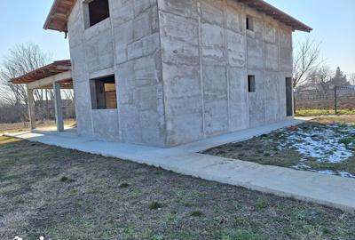 Casă cu 6 camere cu Teren 520 Mp în Vânători - 6