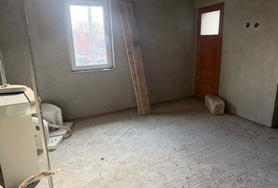 Casă cu 4 camere în Tătărani - 7