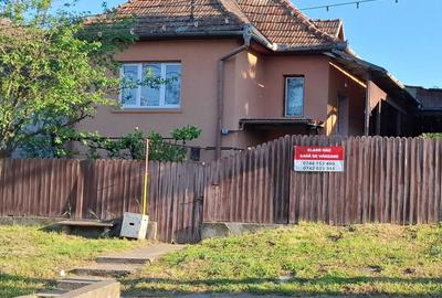Casă cu 2 camere în Acățari - 3
