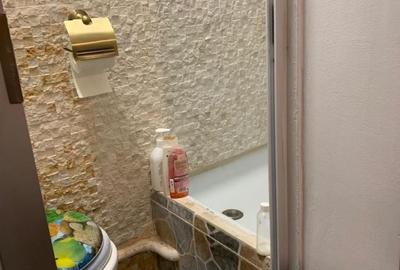 Garsonieră decomandată în Romană - 5