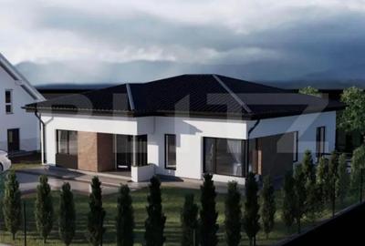 Casă cu 4 camere cu Teren 1600 Mp în Central