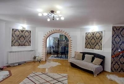 Casa individuala 262 mp, teren 1337 mp, in Mihai Viteazu - 9