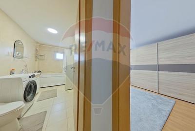 1/2 camere, 45mp, bloc nou, etaj intermediar, la cheie, comision 0 - 4