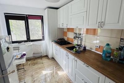 Casă cu 5 camere cu Teren 303 Mp în Glina - 3
