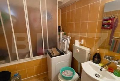 Apartament cu 4 camere decomandat în Micro 17 - 1