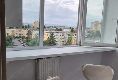 Garsonieră decomandată în Planete - 6