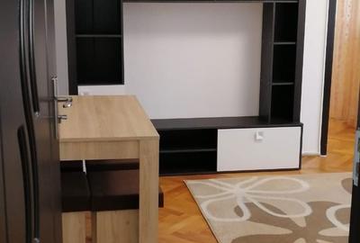 Apartament cu 2 camere semidecomandat în Budiu Mic - 1