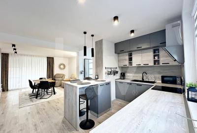 Duplex cu 4 camere cu Canalizare în Est - 1