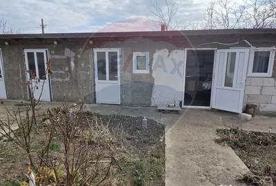 Casă cu 4 camere cu Teren 614 Mp în Stânca (Ștefănești) - 5