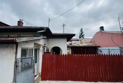 Casă individuală cu 3 camere cu Canalizare în 23 August (Cațelul) - 1