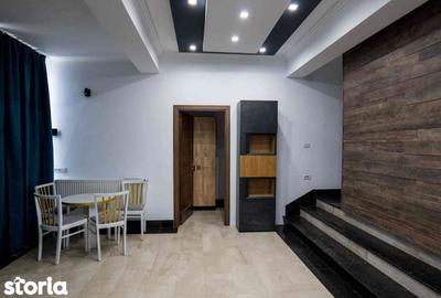 Casă cu Teren 1072 Mp în Central