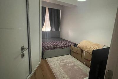 Apartament cu 3 camere decomandat în Km 5 - 2