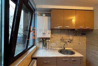 Apartament cu 2 camere decomandat în Broșteni - 2