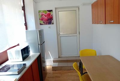 Apartament cu 2 camere decomandat în Central - 4