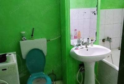 Apartament cu 3 camere decomandat în Central - 1