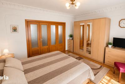 Casă cu 8 camere cu Teren 500 Mp în Câmpineanca - 6