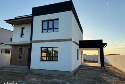 Casă cu 4 camere cu Teren 520 Mp în Cârcea