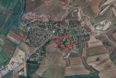 Teren de 2472 mp, în Malcoci - 2