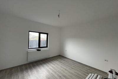 Casă individuală cu 3 camere cu Canalizare în Valu lui Traian - 5