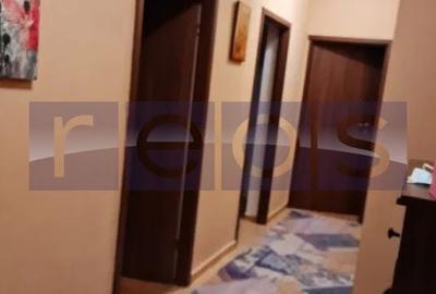 Apartament cu 3 camere decomandat, mobilat în Central - 5