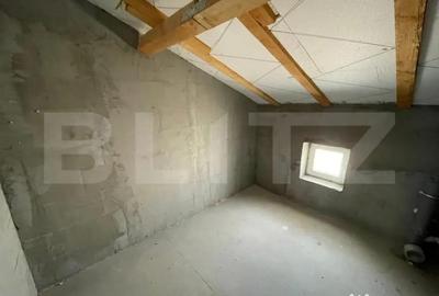 Casă cu 5 camere cu Teren 1062 Mp în Ghercești - 1