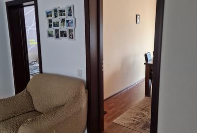 Casă cu 7 camere cu Teren 255 Mp în Central - 3